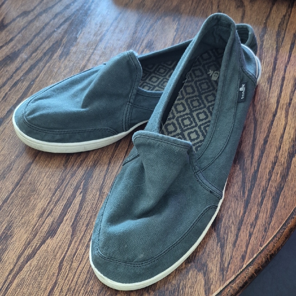 Sanuk Dark Green Canvas Slippers